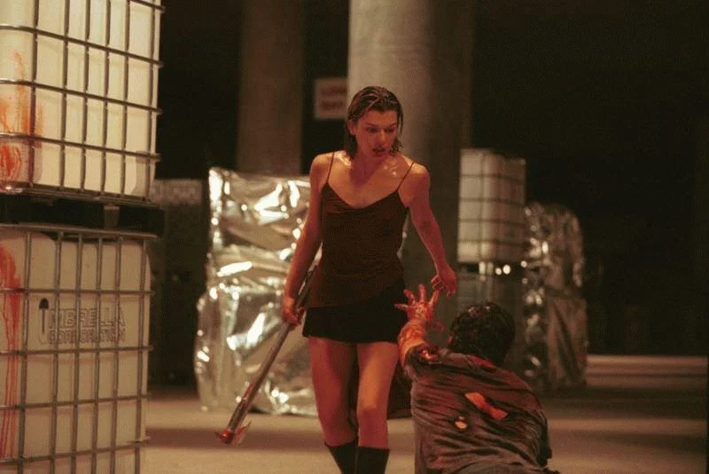 Обитель зла (2002)